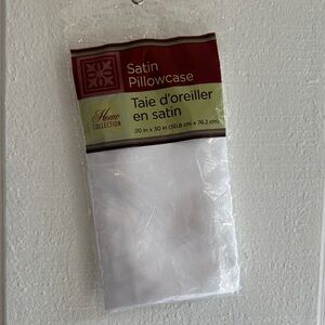 Home Collection Satin Pillowcase - White